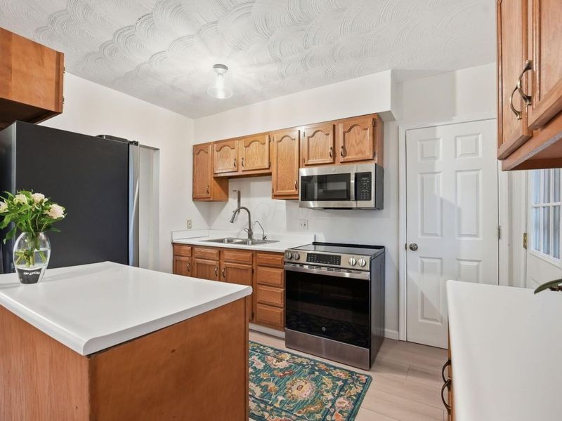 5607 Babbitt Road, New Albany, OH 43054 Photo 6