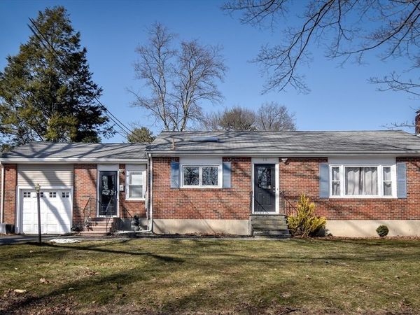 15 Edwards Road, Natick, MA 01760