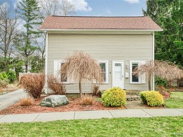 407 S Cedar Street, Williamston, MI 48895