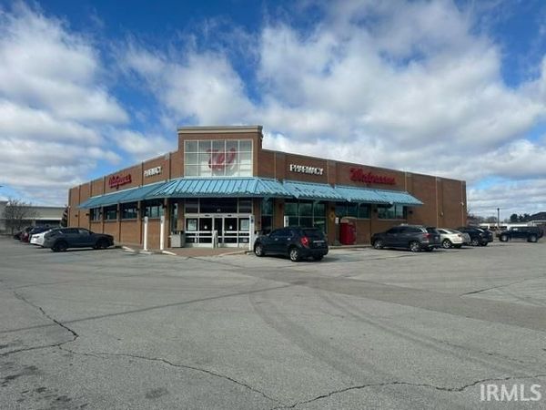 25 Bills Boulevard, Martinsville, IN 46151