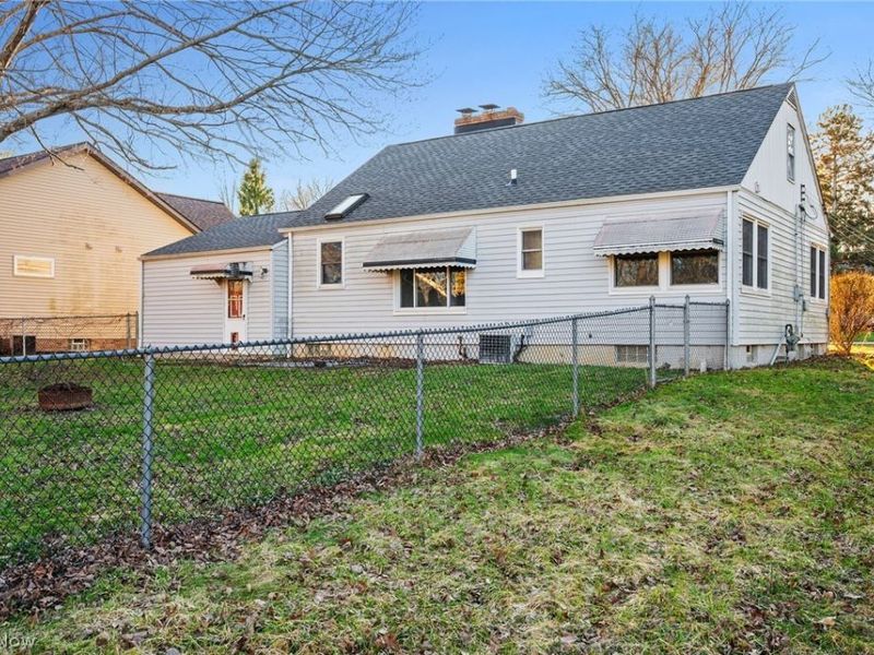 2809 Stark Drive , Willoughby Hills, OH 44094 Photo 15