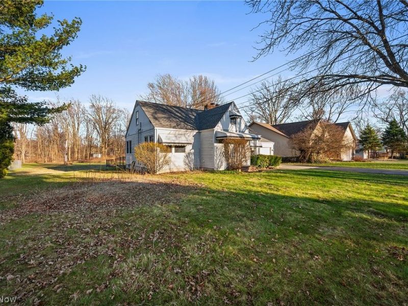 2809 Stark Drive , Willoughby Hills, OH 44094 Photo 18