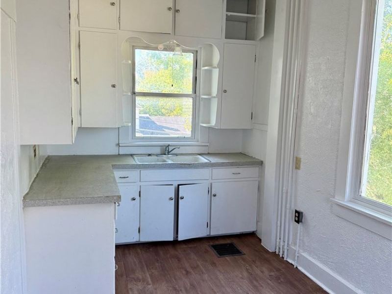 220 Oaklawn Avenue, Woodsfield, OH 43793 Photo 13