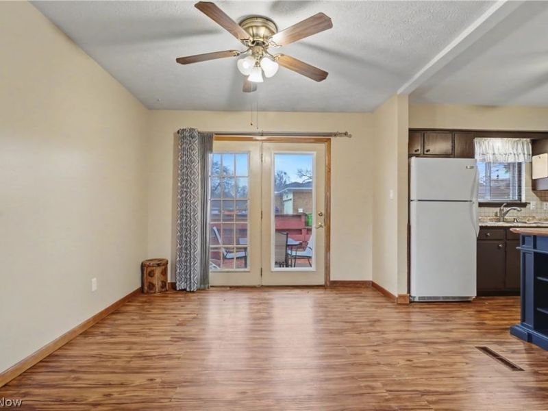 347 Beeler Drive, Berea, OH 44017 Photo 10