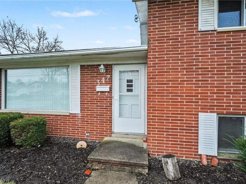 347 Beeler Drive, Berea, OH 44017 Photo 3