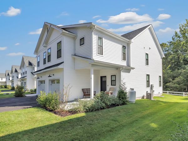 37 Old Route 7, Unit 3, Brookfield, CT 06804