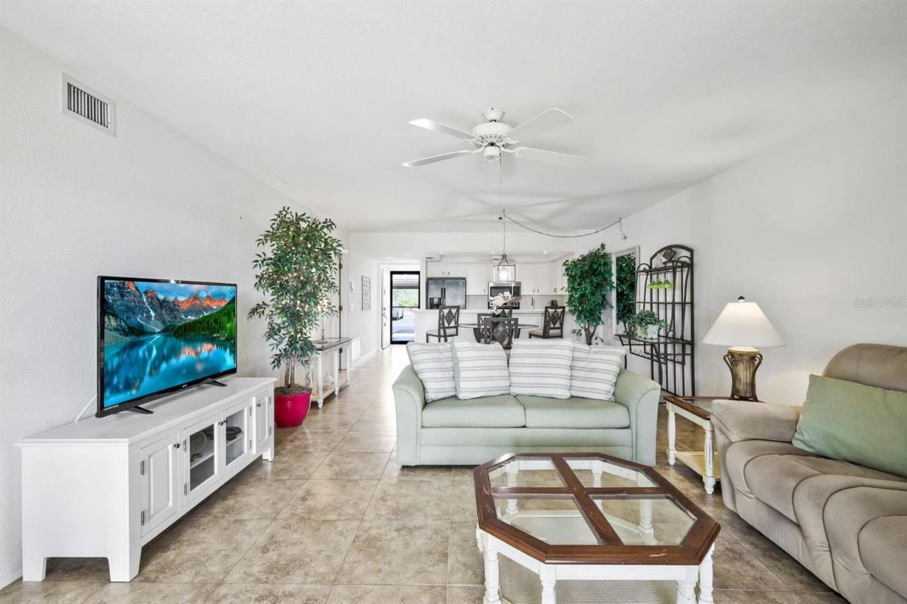 1335 Saxony Circle, Unit 314, Punta Gorda, FL 33983 Photo