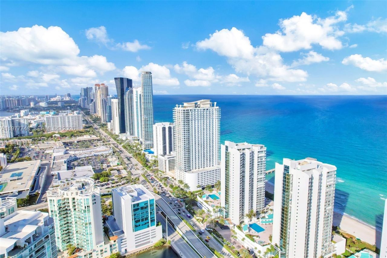 16485 Collins Ave , Unit 738, Sunny Isles Beach, FL 33160 Photo