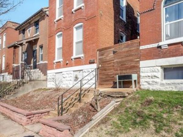 3310 Michigan Avenue, St Louis, MO 63118