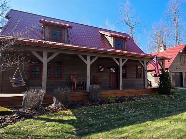 3989 Court Road , Wakeman, OH 44889