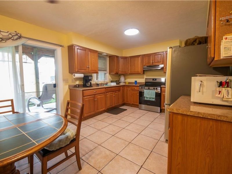 871 S County Line Road, Geneva, OH 44041 Photo 9