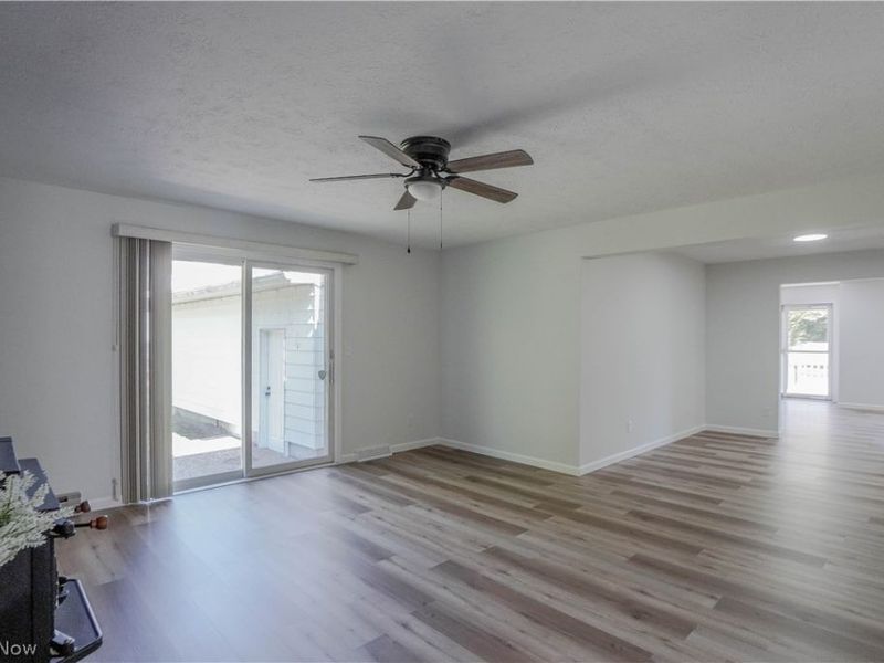 1548 Sunside Drive, Akron, OH 44321 Photo 18