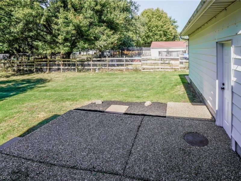 1548 Sunside Drive, Akron, OH 44321 Photo 35