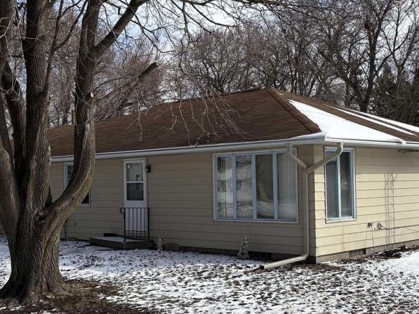 404 Oak Street, Lone Rock, IA 50559