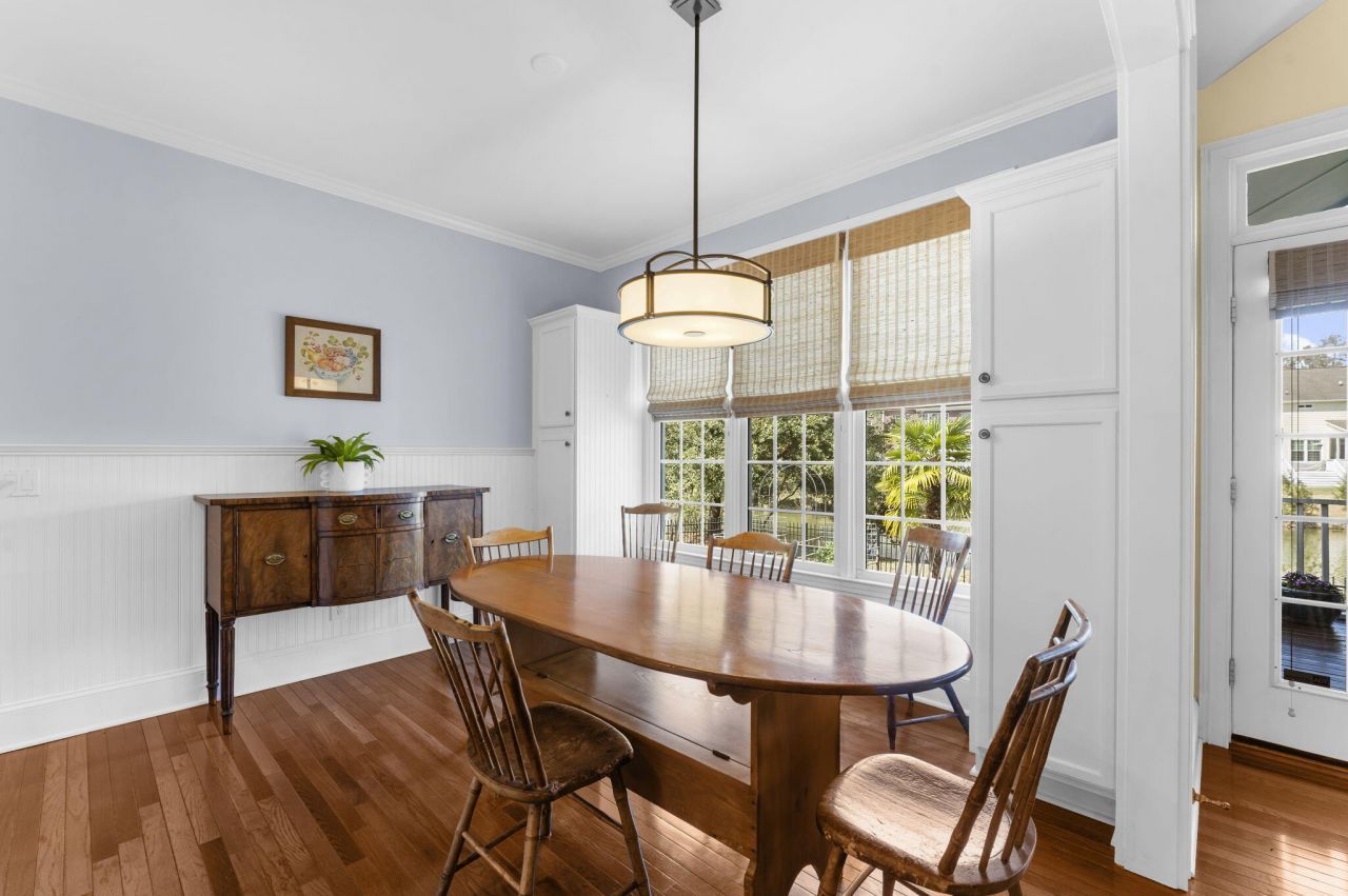 199 Oak Point Landing Drive Photo 12