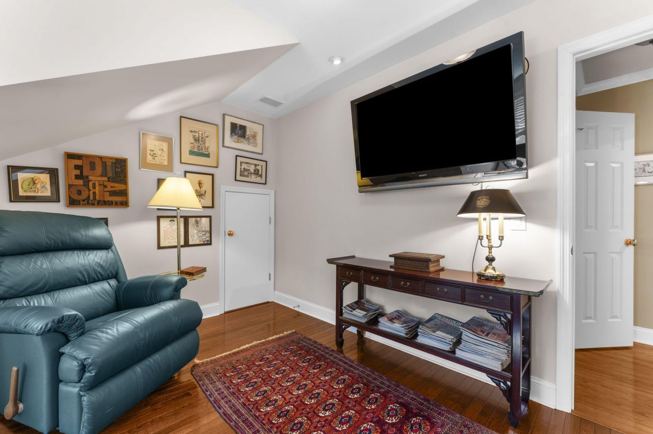 199 Oak Point Landing Drive Photo 32