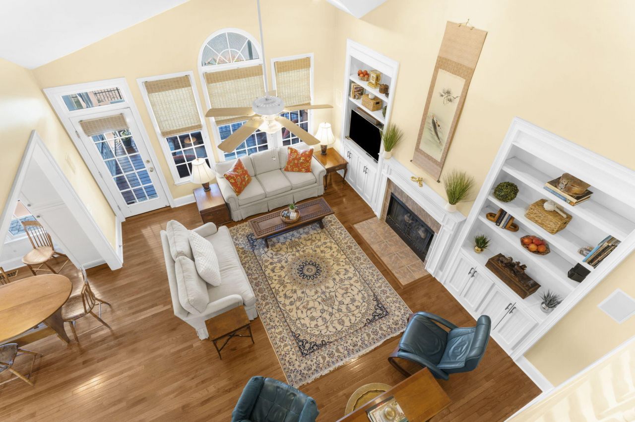 199 Oak Point Landing Drive Photo 8