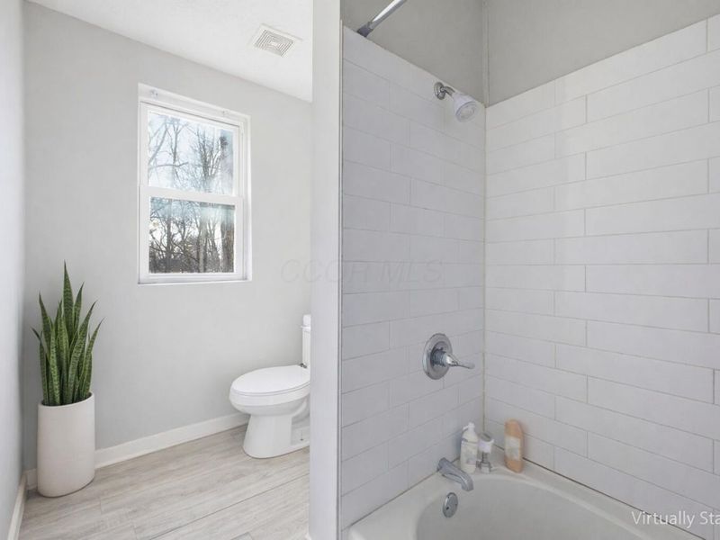 1355-1357 E Mound Street, Columbus, OH 43205 Photo 12