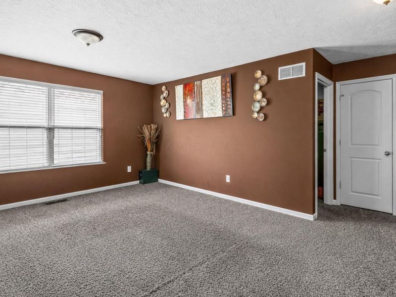 197 Faulkner Drive, Lithopolis, OH 43136 Photo 13