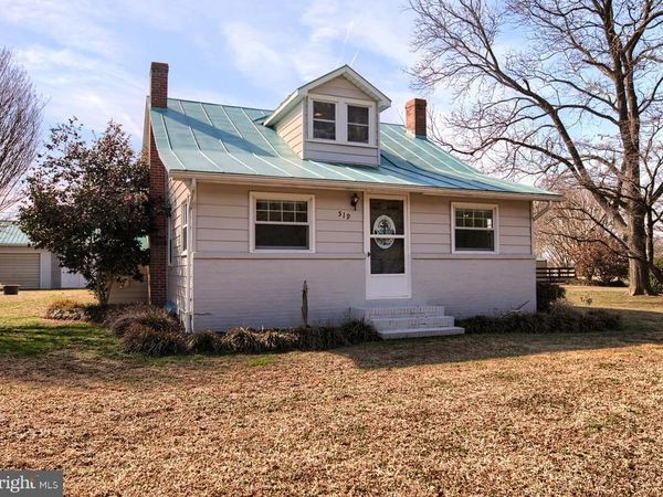 519 WHITE HALL ROAD , LANCASTER, VA 22503