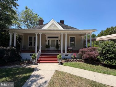 804 GROVE AVE, SOUTH BOSTON, VA 24592