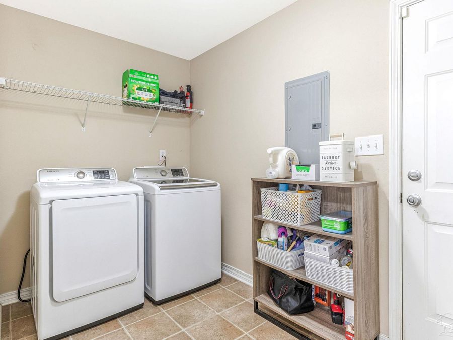 Property Image 37