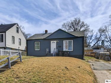 4313 Pratt Street, Omaha, NE 68111