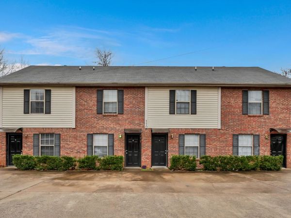 110 Hickory Trce , Clarksville, TN 37040