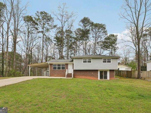 5640 Forest Drive, Acworth, GA 30102