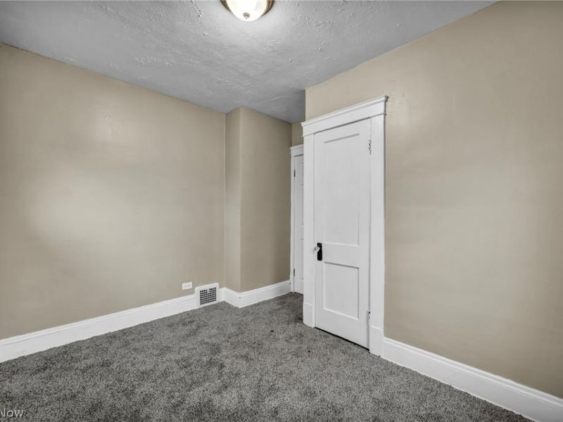 3286 E 140th Street, Cleveland, OH 44120 Photo 26