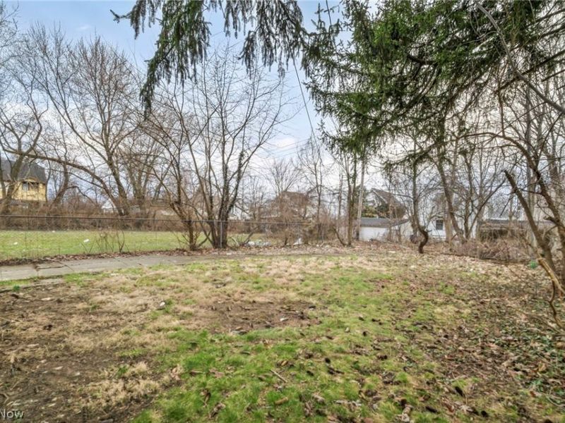 3286 E 140th Street, Cleveland, OH 44120 Photo 42
