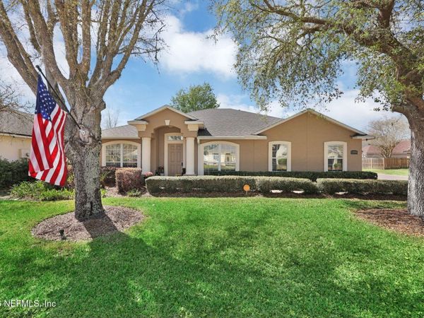 13696 DEVAN LEE Drive E, Jacksonville, FL 32226