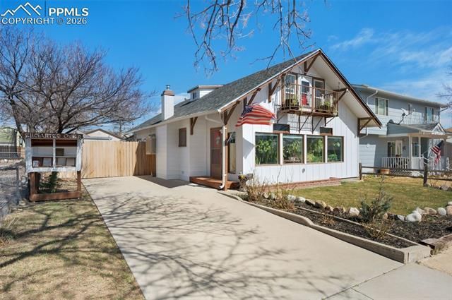 821 Barr Avenue, Canon City, CO 81212 Main Photo