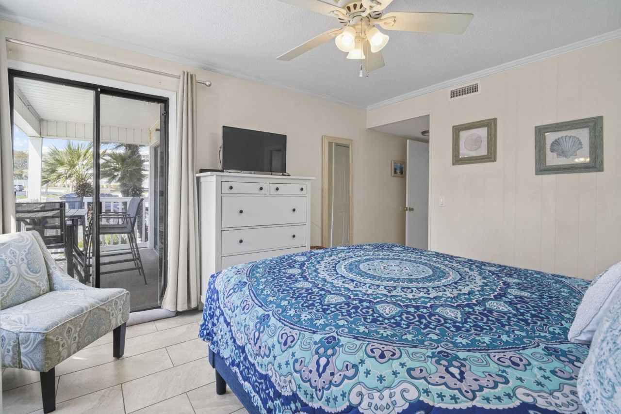 9620 Shore Dr.  Photo 13