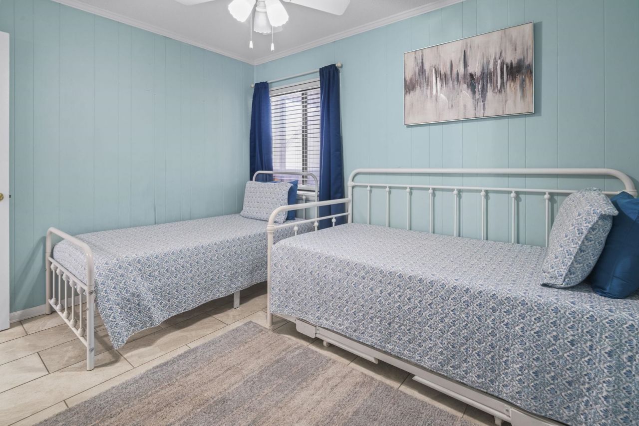 9620 Shore Dr.  Photo 16