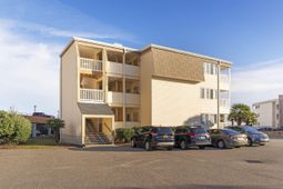 9620 Shore Dr.  photo 4