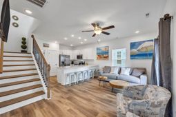 505 Chester St. photo 4