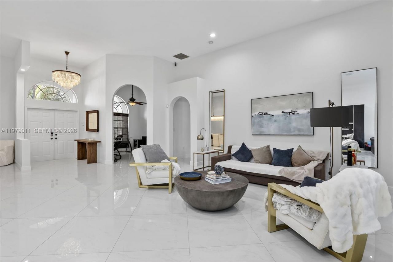 1221 NW 141st Ave, Pembroke Pines, FL 33028 Photo