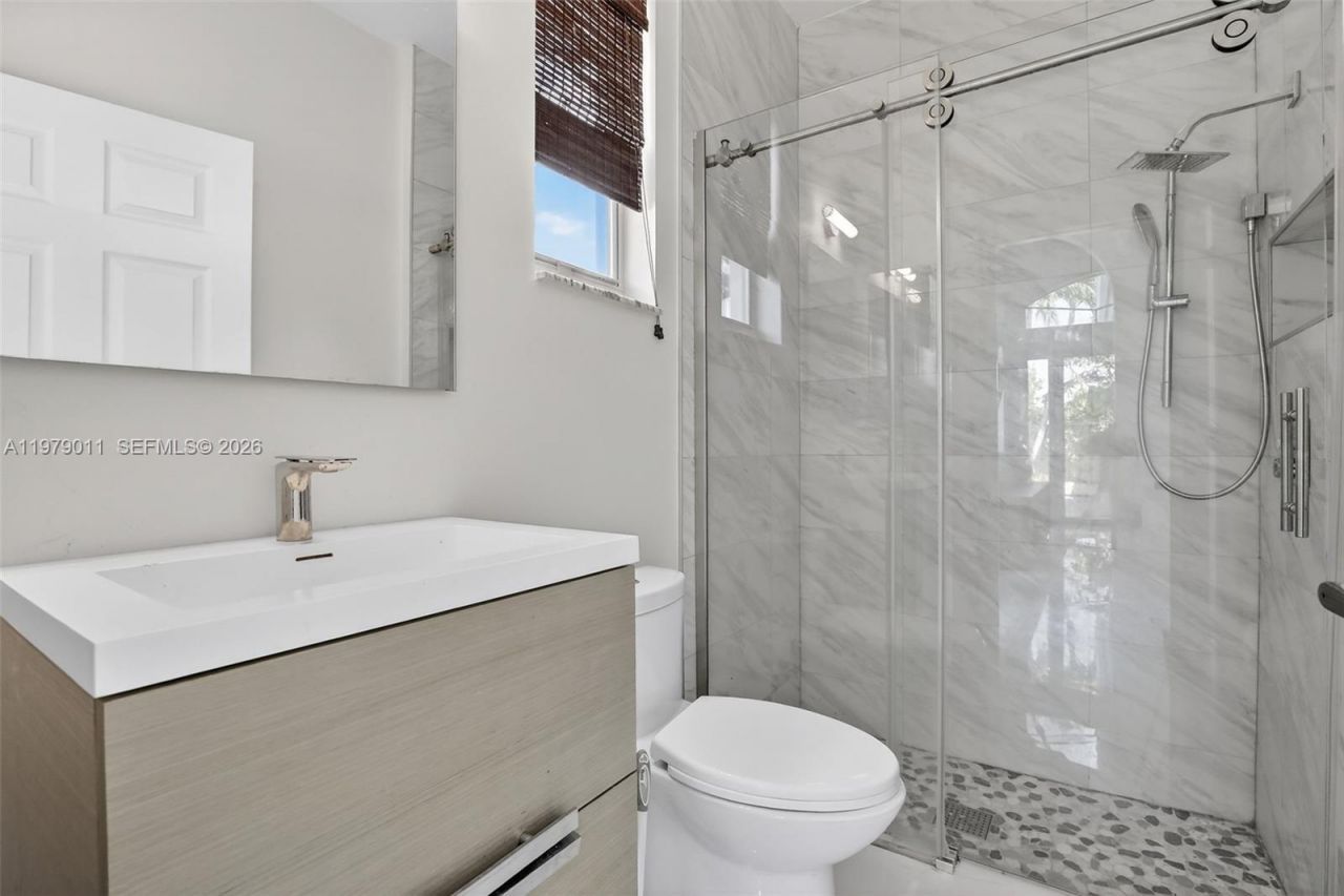 1221 NW 141st Ave, Pembroke Pines, FL 33028 Photo