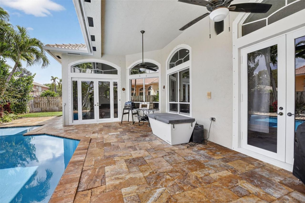 1221 NW 141st Ave, Pembroke Pines, FL 33028 Photo