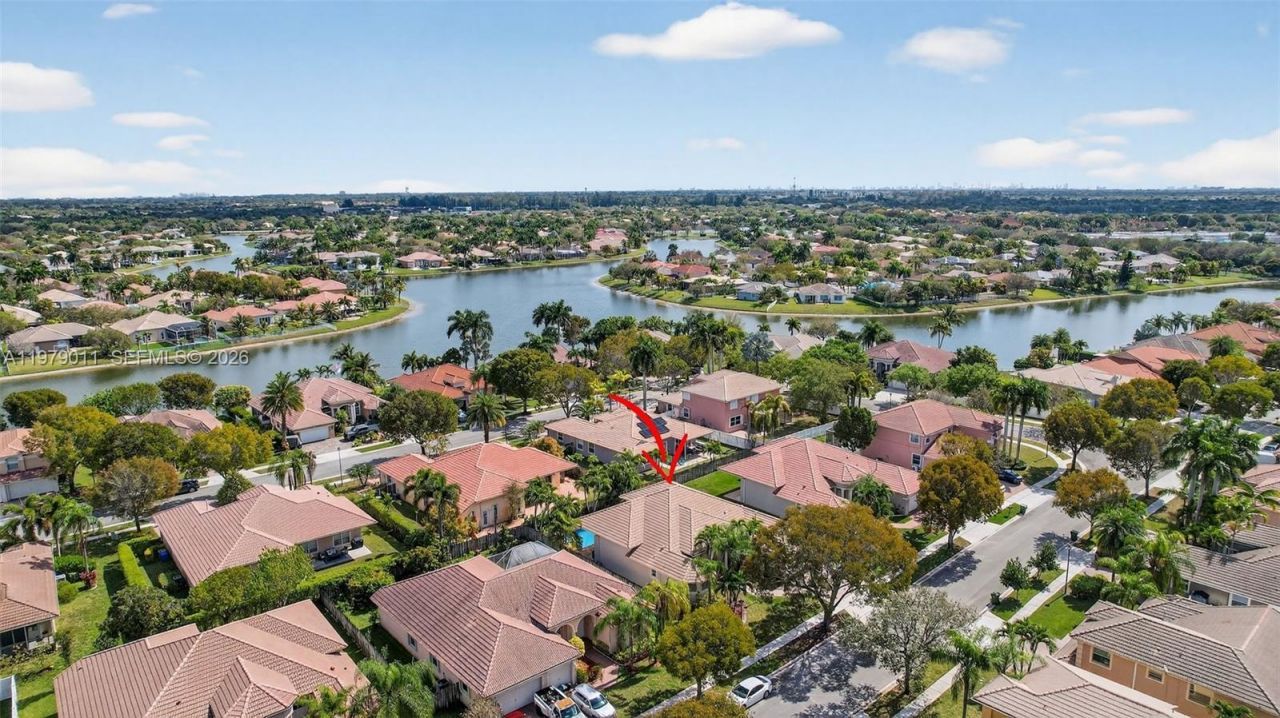 1221 NW 141st Ave, Pembroke Pines, FL 33028 Photo