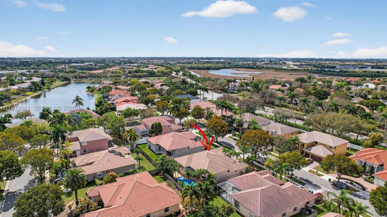 1221 NW 141st Ave, Pembroke Pines, FL 33028 Photo