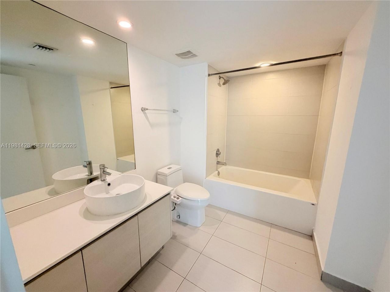 4250 Biscayne Blvd , Unit 1014, Miami, FL 33137 Photo