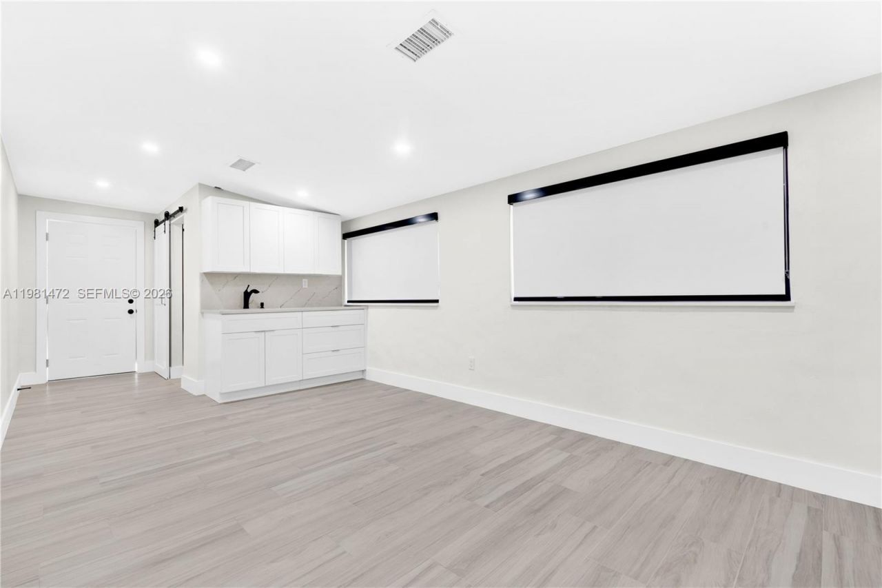 Please Call For Address, Hialeah Gardens, FL 33018 Photo