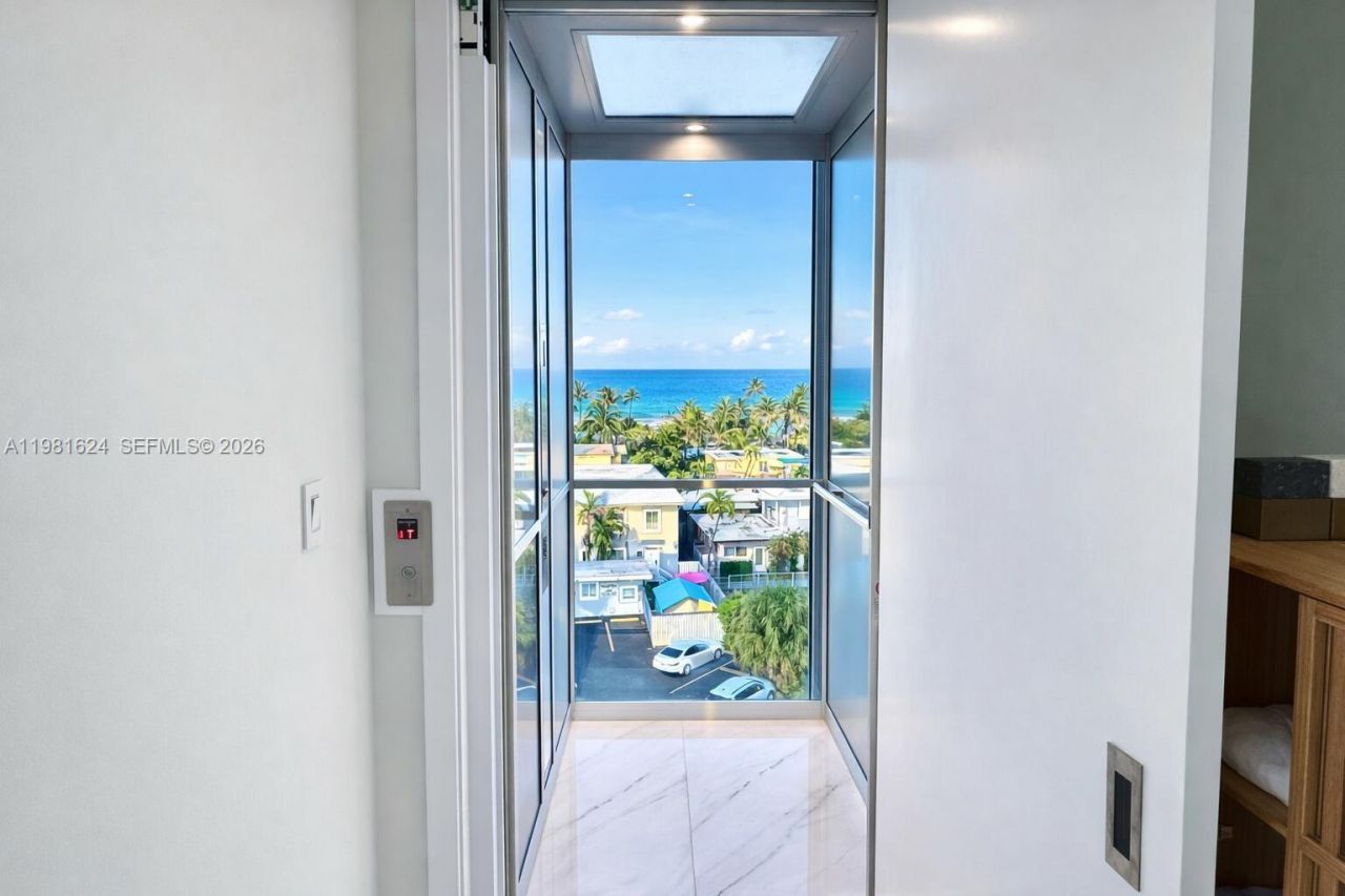 2890 N Ocean Dr, Hollywood, FL 33019 Photo