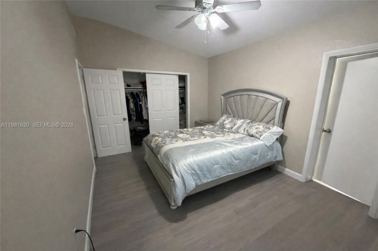 354 NE 173rd St, North Miami Beach, FL 33162 Photo