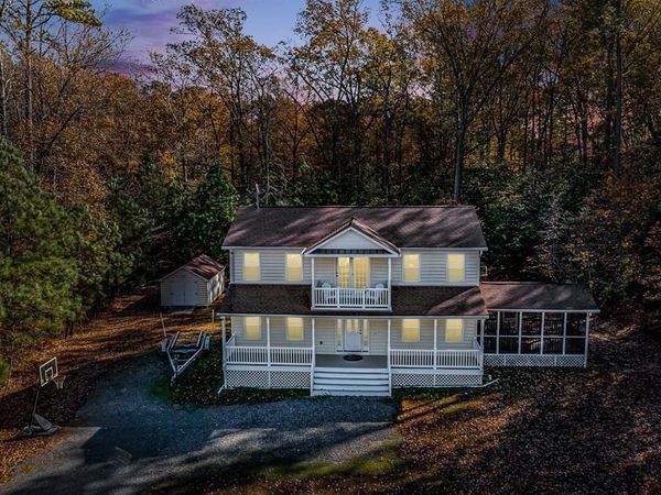 275 Grannys Bar Road, HAGUE, VA 22469