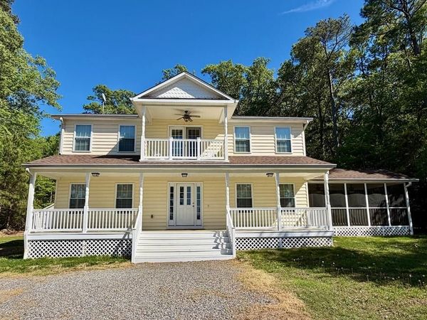 275 Grannys Bar Road, HAGUE, VA 22469