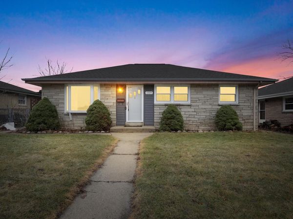 3309 E Lunham AVENUE, Cudahy, WI 53110