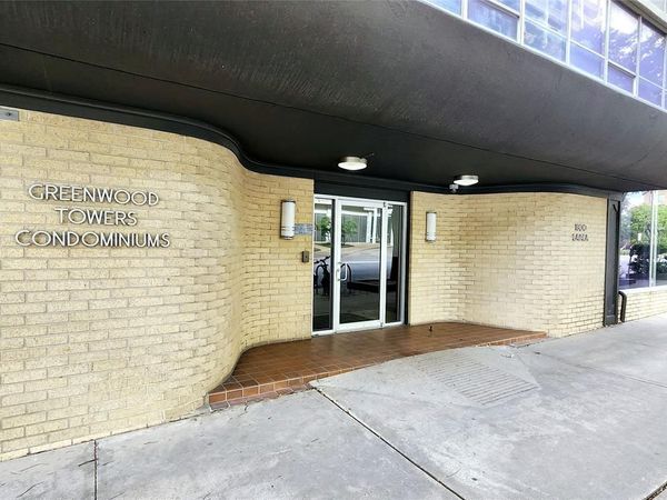 1800 Lavaca ST, Unit A806, Austin, TX 78701